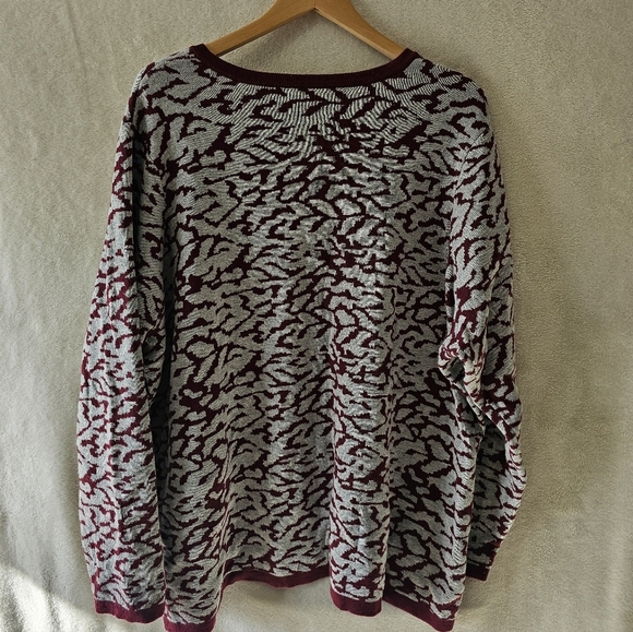 Denim & Co Burgundy & Gray Patterned Button Up Cardigan Sweater 3X - Picture 6 of 6